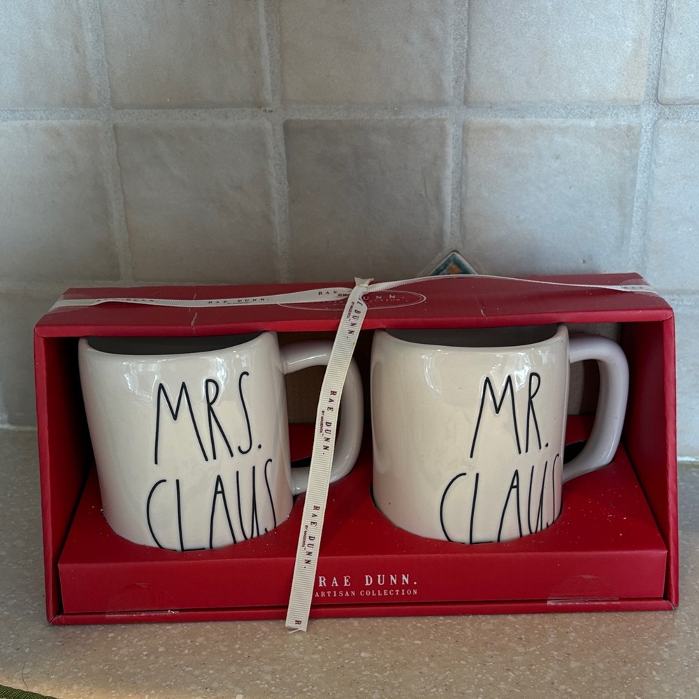Rae Dunn Mr. and Mrs. Claus Cream Mug Set